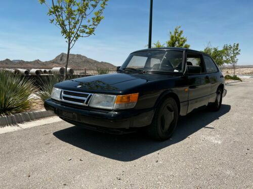 Saab 900