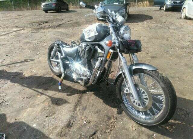 Suzuki VS1400
