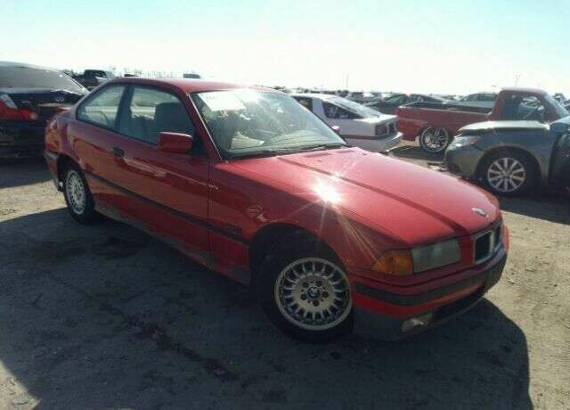 BMW 325iS