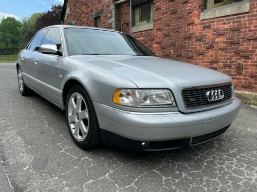 Audi S8