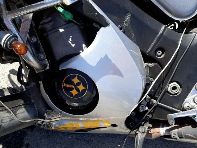 Suzuki GSX1300R