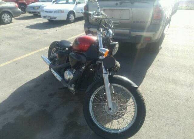 Honda VT600CD (SHADOW VLX DELUXE)