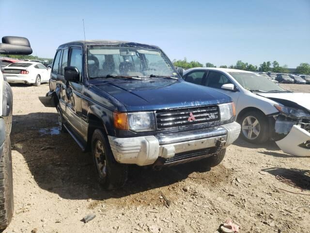 Mitsubishi Montero