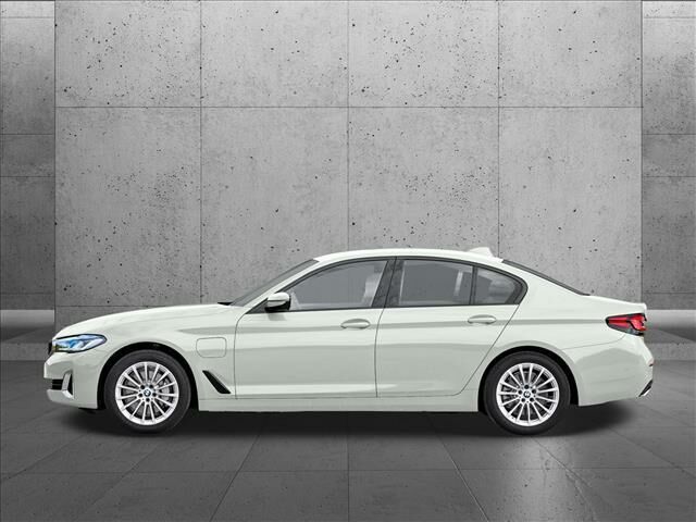 2022 BMW 530e