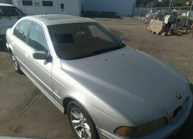BMW 525i
