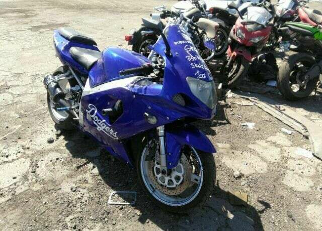 Suzuki GSX-R750
