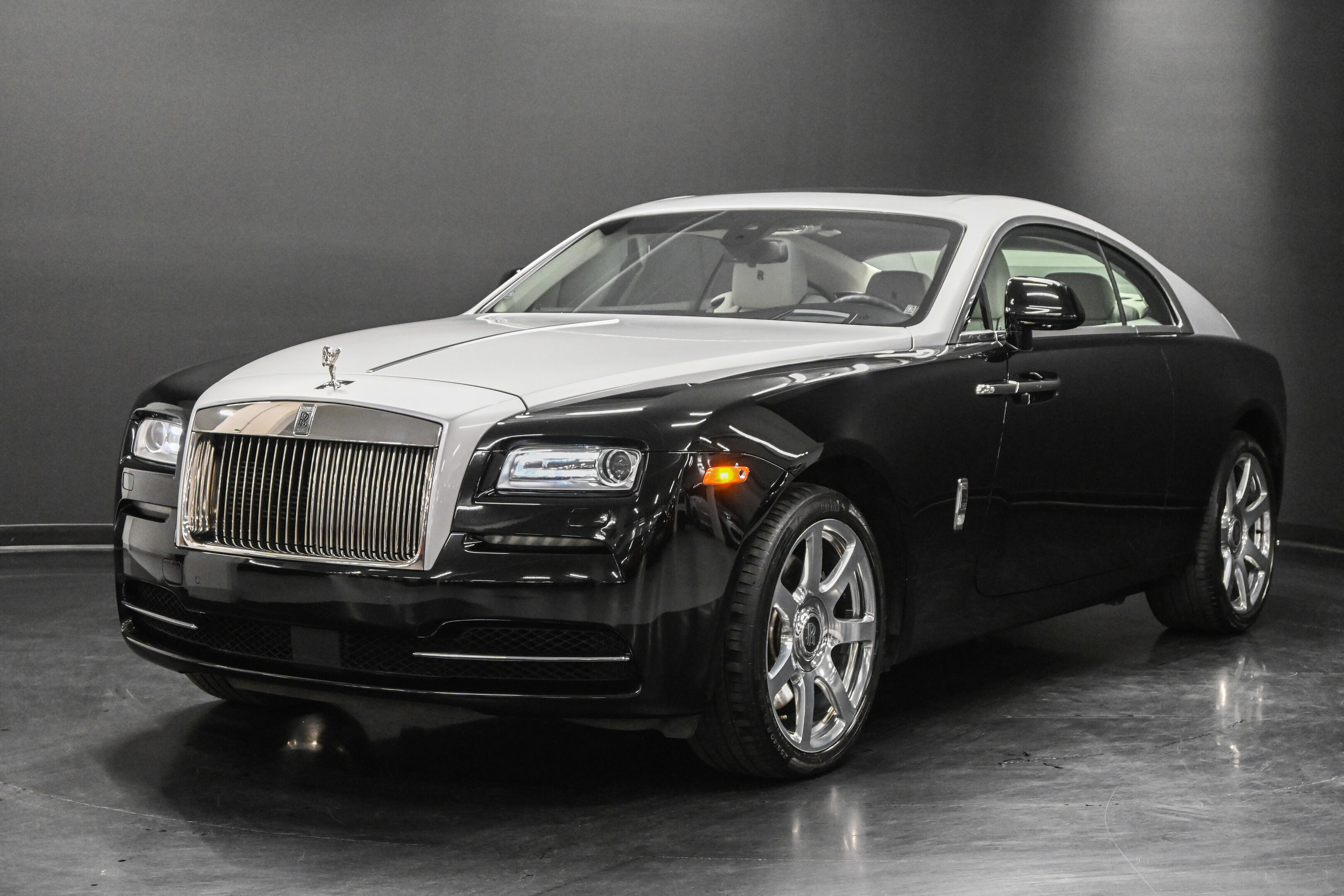 ROLLS-ROYCE