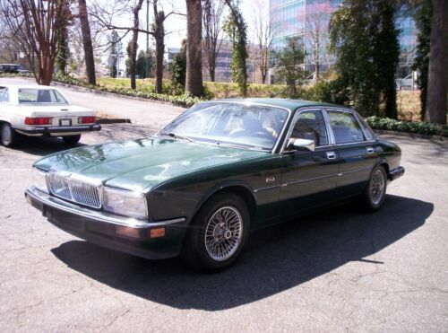 Jaguar XJ6