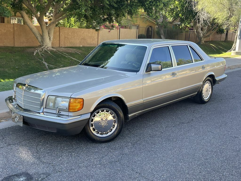 Mercedes-Benz 420