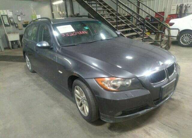BMW 325xiT