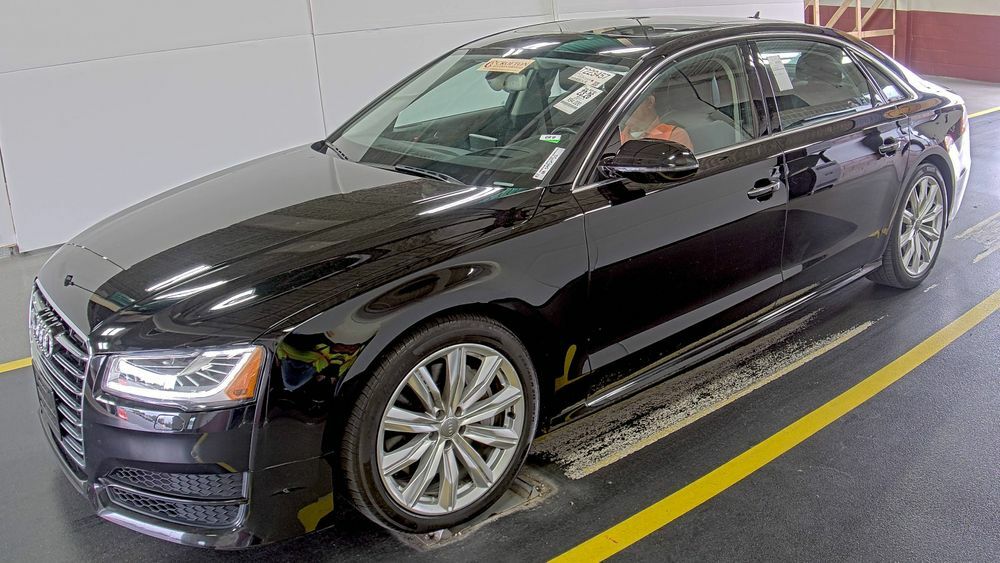 Audi A8