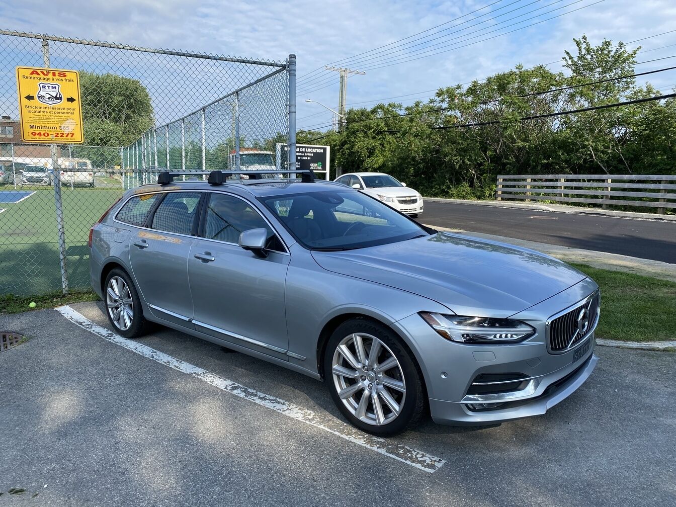 Volvo V90