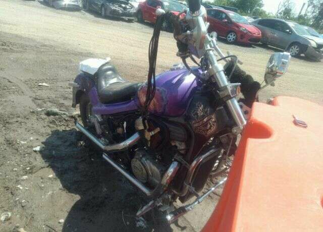 Honda VT600C (SHADOW VLX)