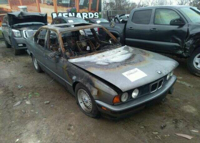 BMW 525i