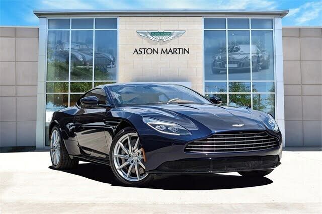 Aston Martin DB11
