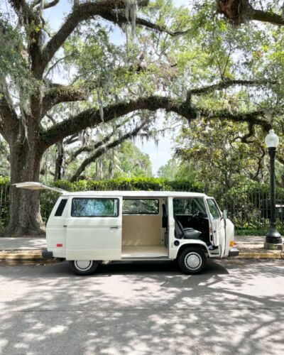 Volkswagen Vanagon