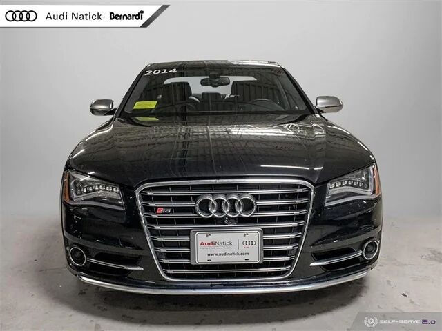 Audi S8
