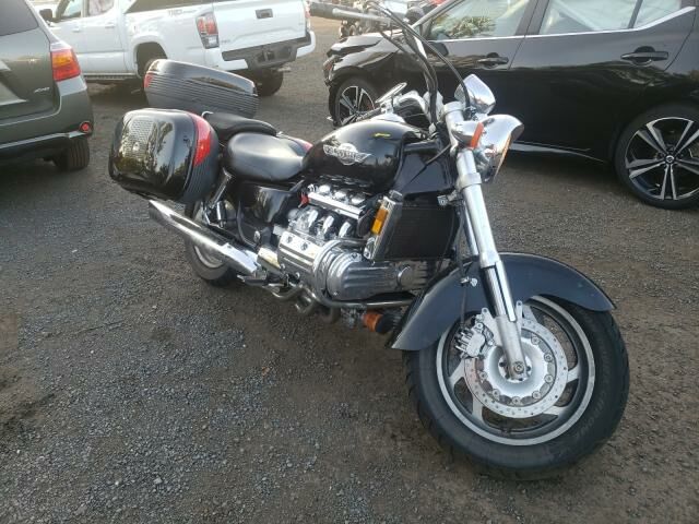 Honda GL1500C (VALKYRIE)