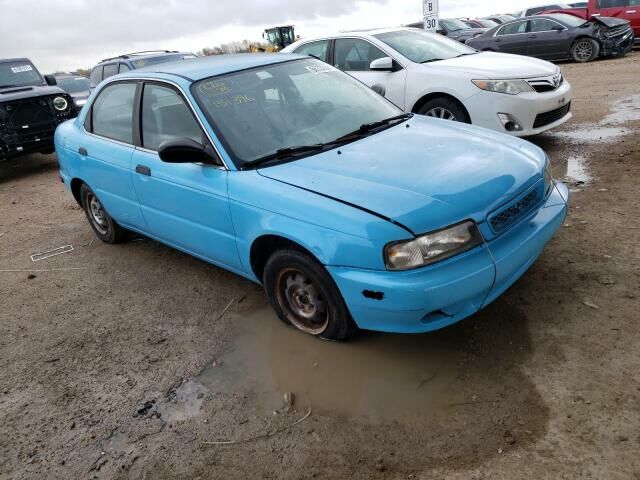 Suzuki Esteem