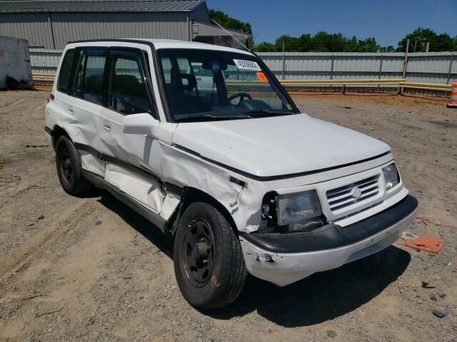 Suzuki Sidekick