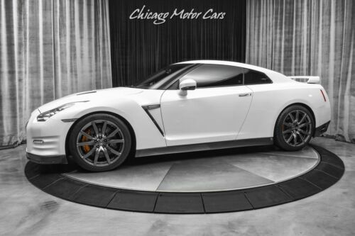 Nissan GT-R