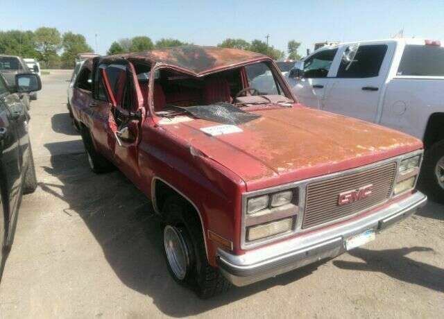 GMC Suburban