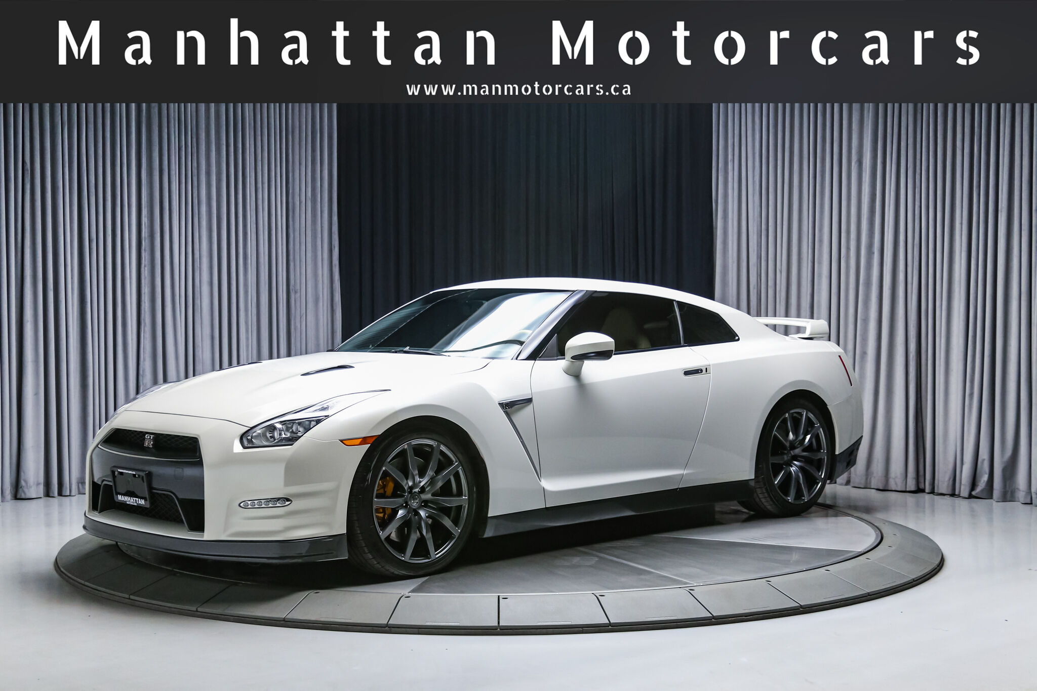 Nissan GT-R
