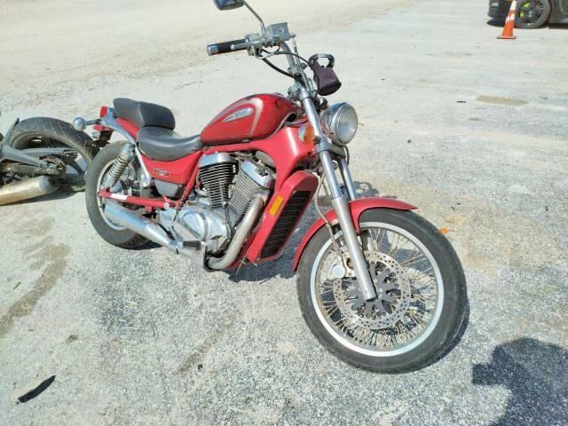 Suzuki VS800GLK
