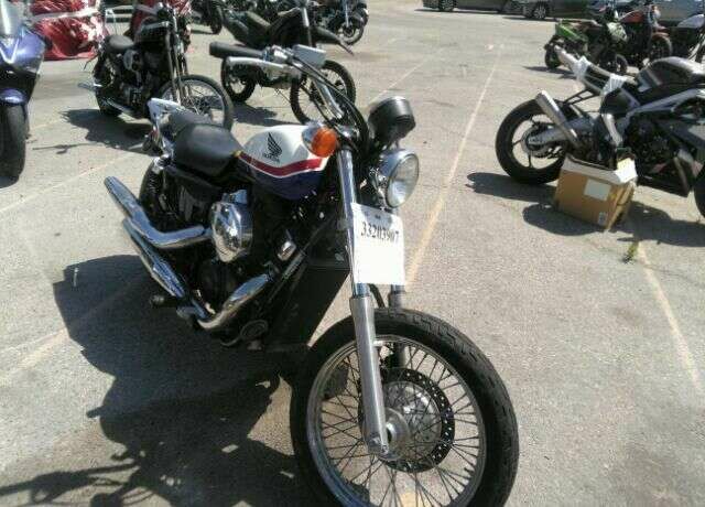 Honda VT750 (Shadow)
