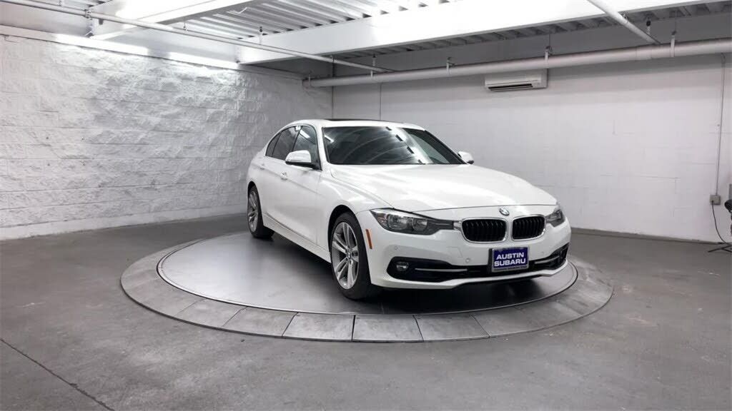 2017 BMW 330i