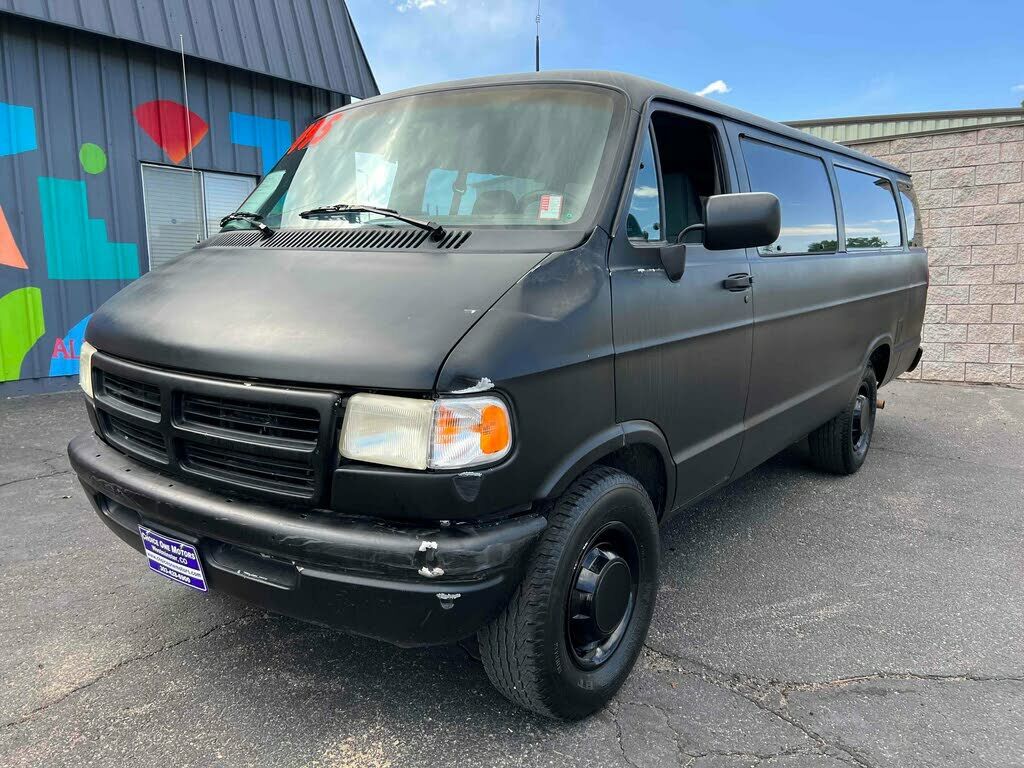 Dodge Ram Wagon