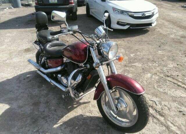 Honda VT1100C2 (SHADOW SABRE)