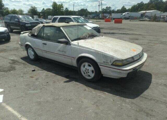 Pontiac Sunbird