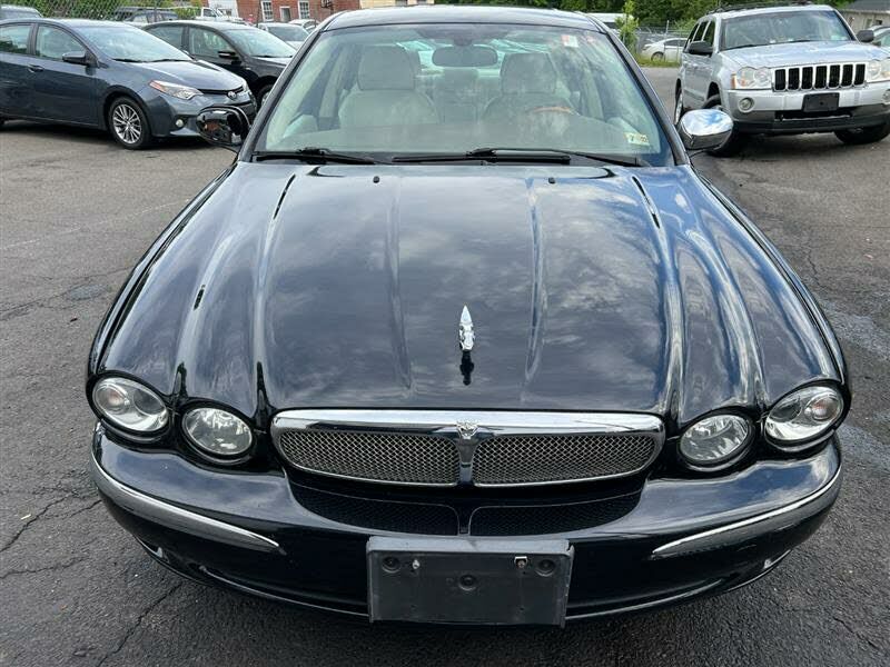 Jaguar X-Type