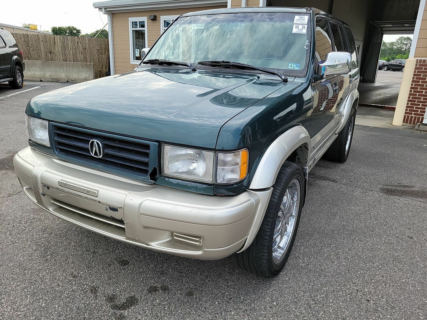 Acura SLX