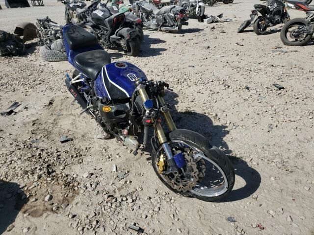 Suzuki GSX-R750K