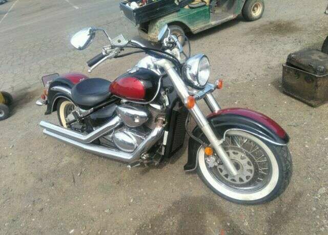 Suzuki VL800