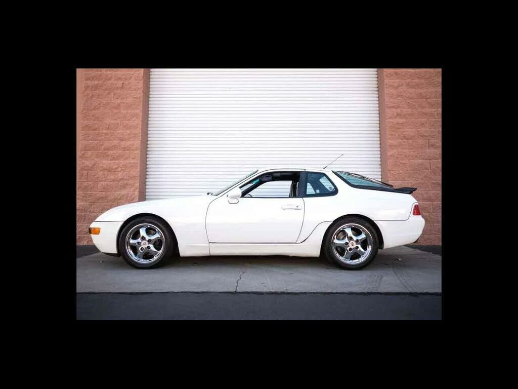 PORSCHE