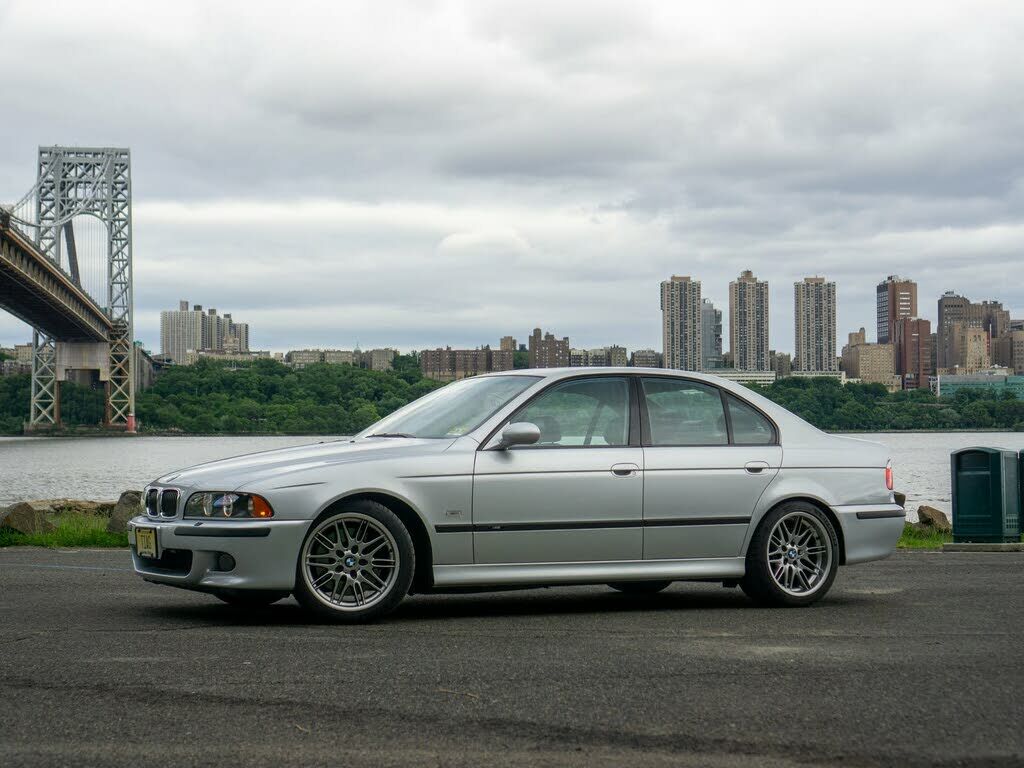 BMW M5