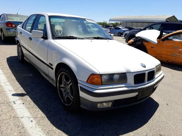 BMW 325i