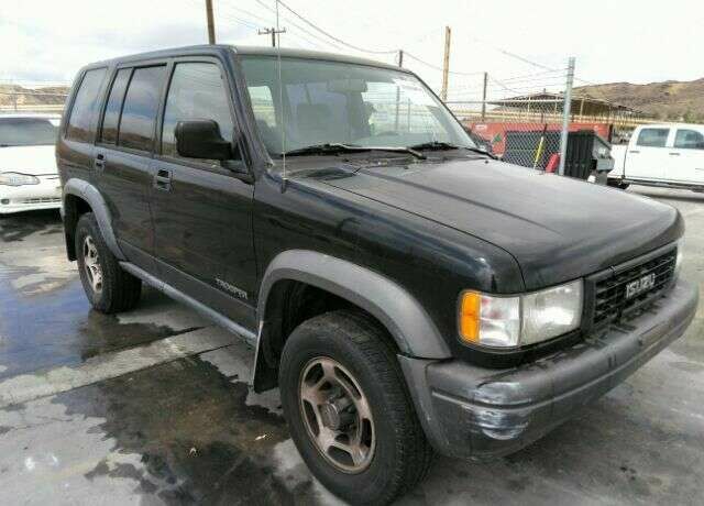 Isuzu Trooper