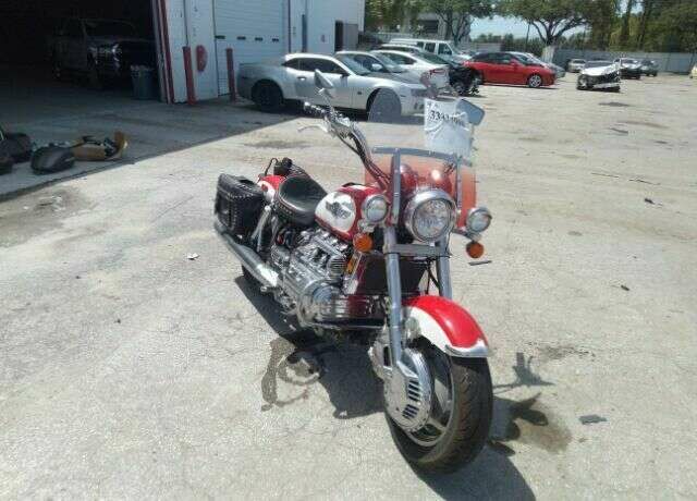 Honda GL1500C (VALKYRIE)