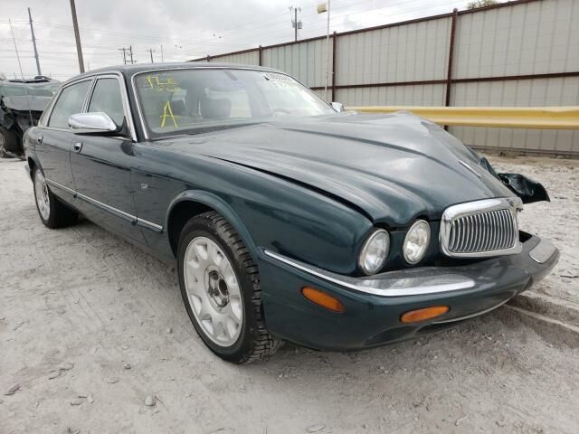 Jaguar Super V8