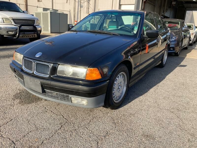 BMW 325i