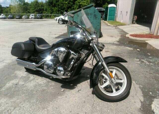 Honda VT1300 (Interstate)