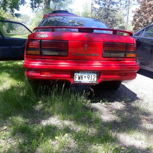 Pontiac Sunbird