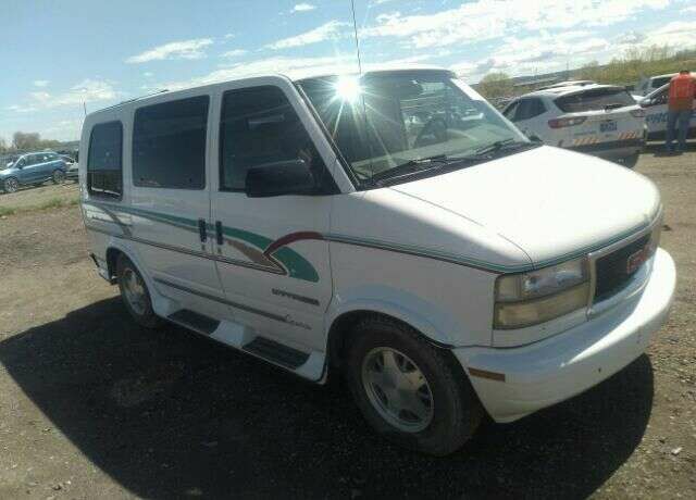 GMC Safari