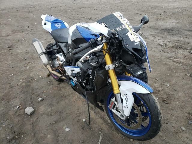 BMW HP4