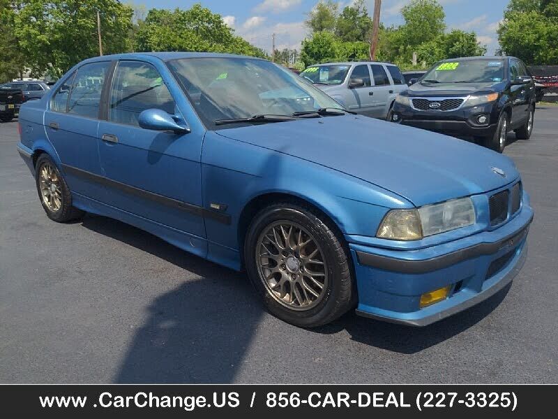 BMW 325i