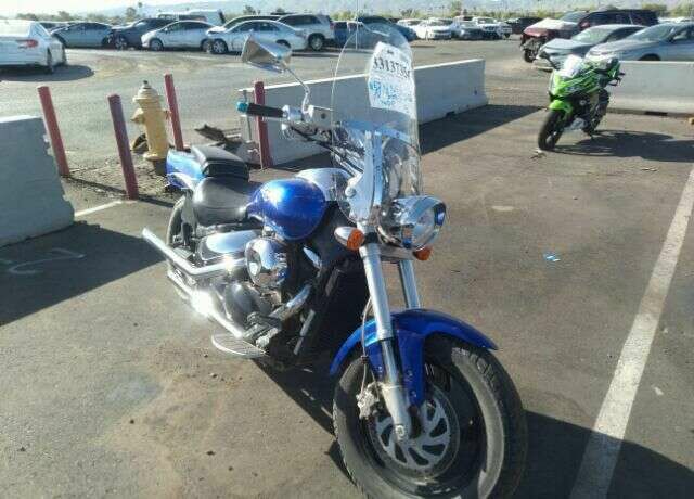 Suzuki VZ800